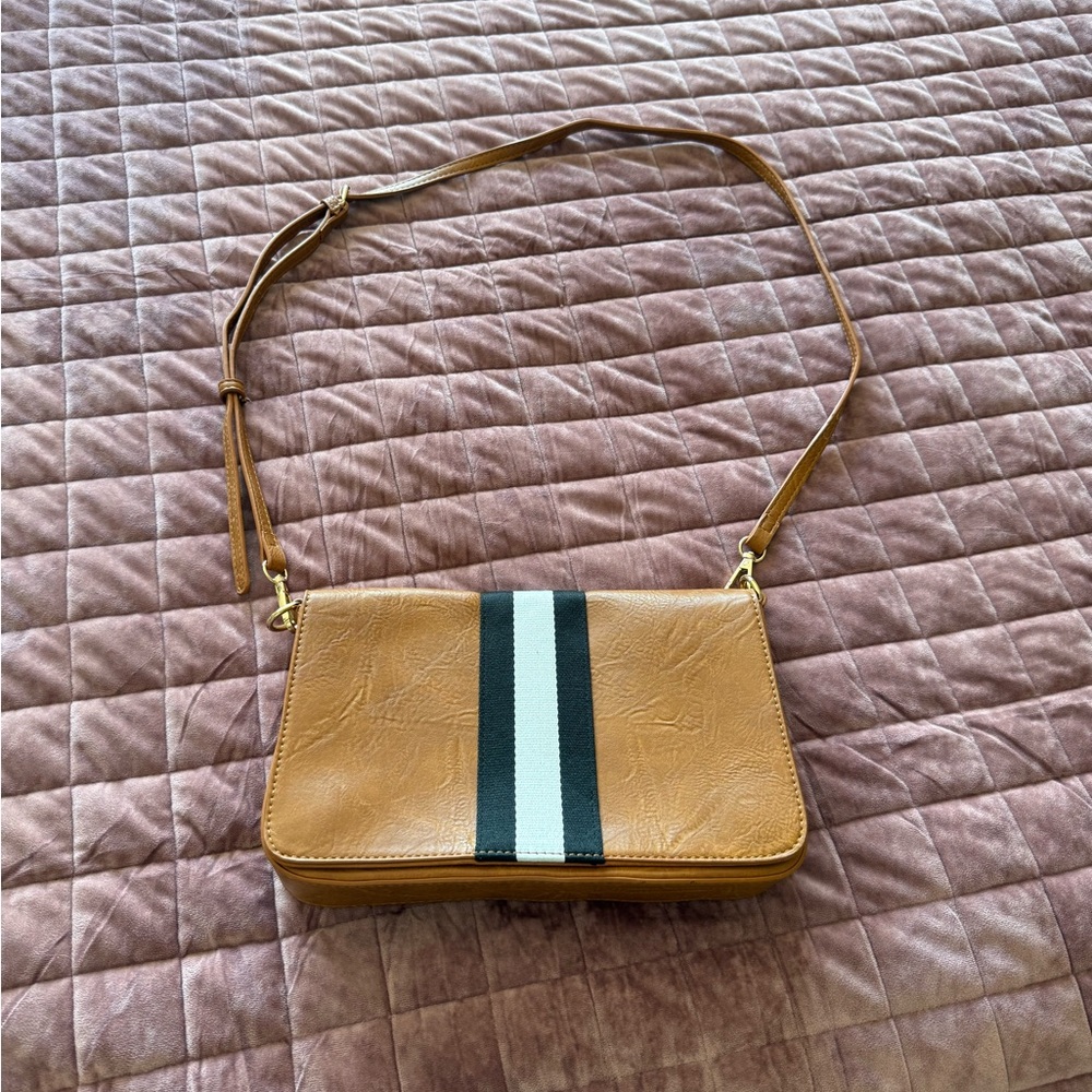Stylish Tan Crossbody Bag with Stripe